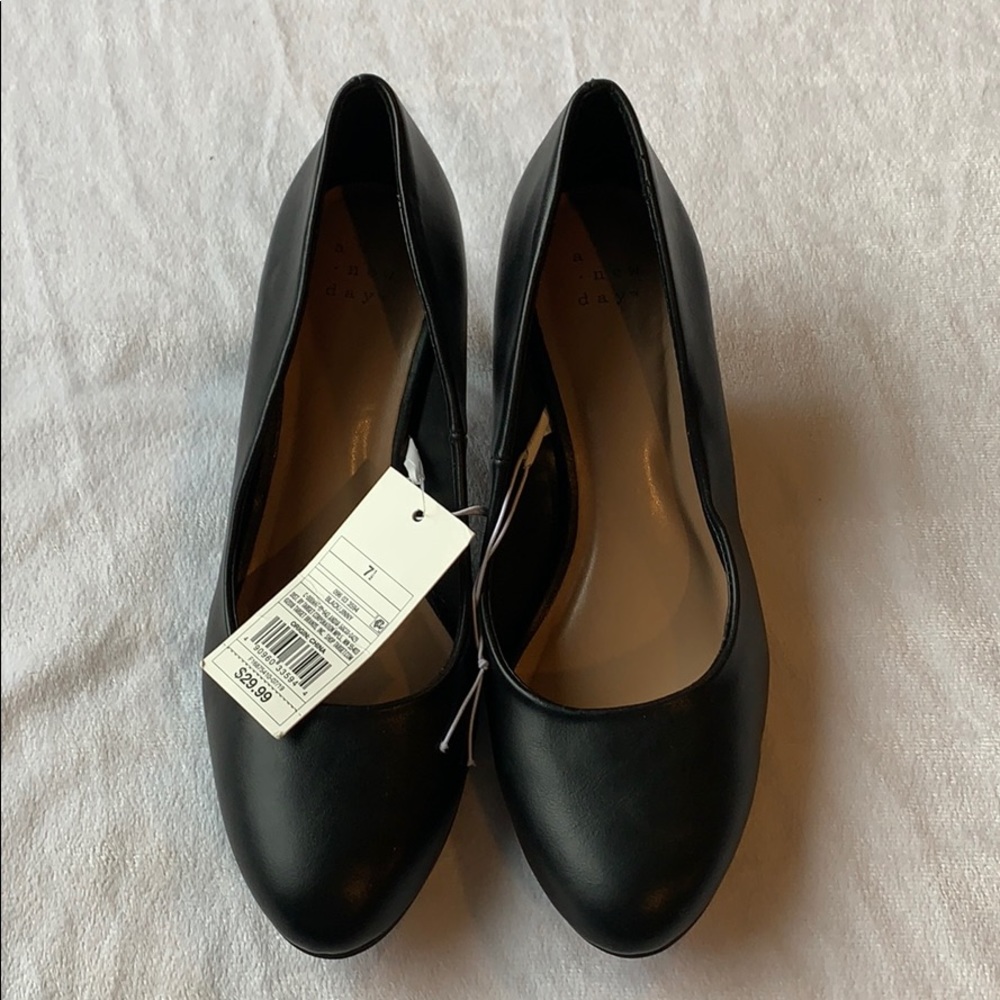 Women's Jinny Faux Leather Round Toe Heeled Pumps